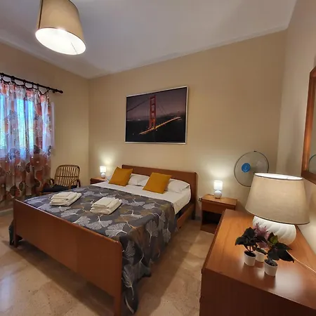 Isabella - オストゥーニ